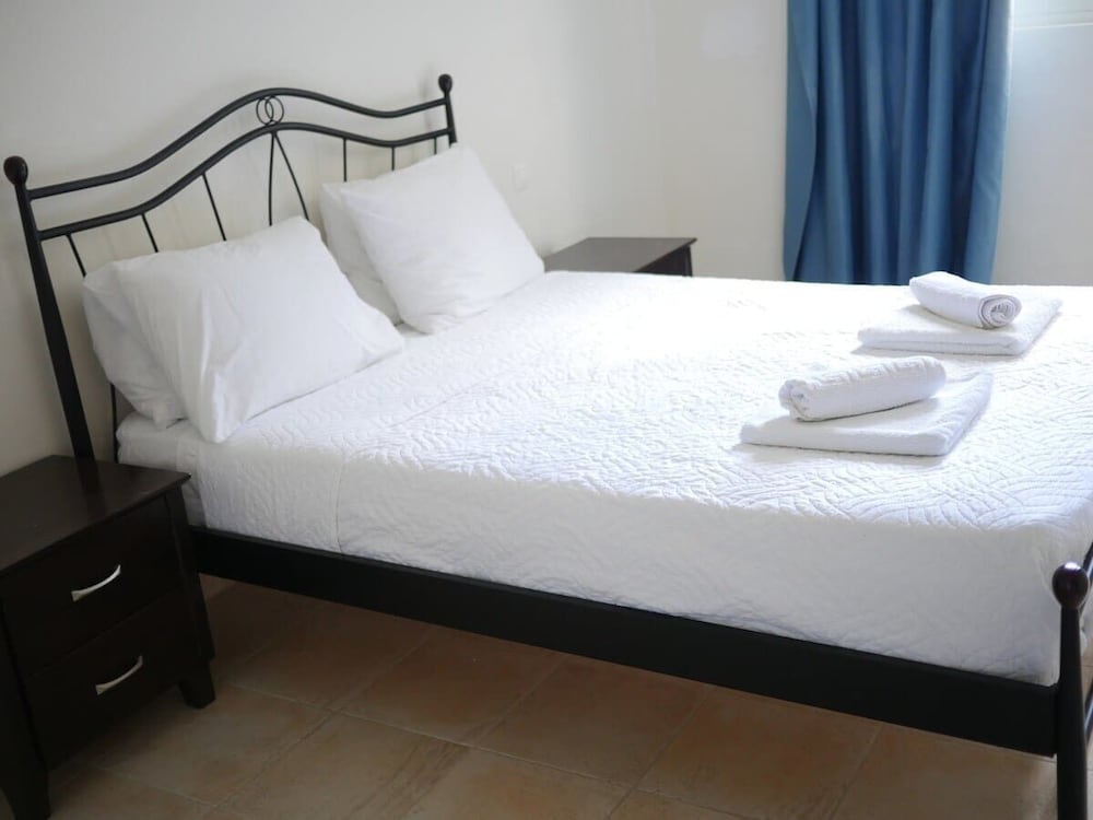 Cassiopeia 5 BR Villa on beach with pool