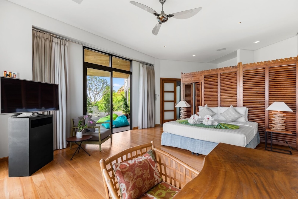 Villa Skyfall