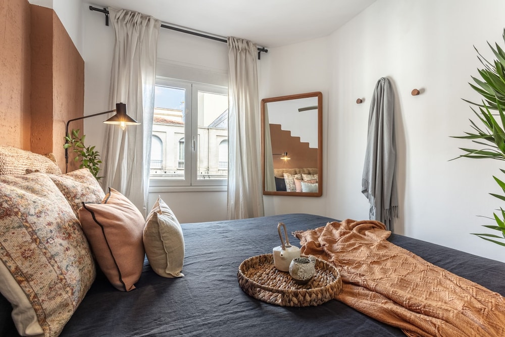 Sinai - 1 Bedroom and Pool in Salamanca