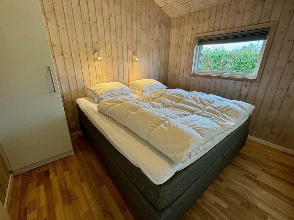 4 Star Holiday Home in Ronde