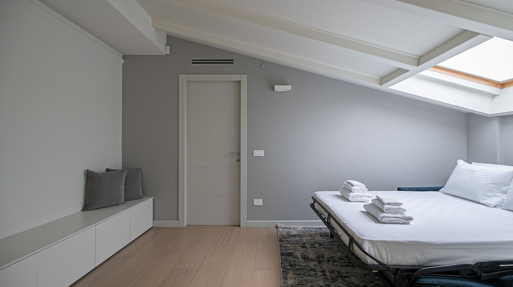 Volta 40 in Monza With 2 Bedrooms and 2 Bathrooms