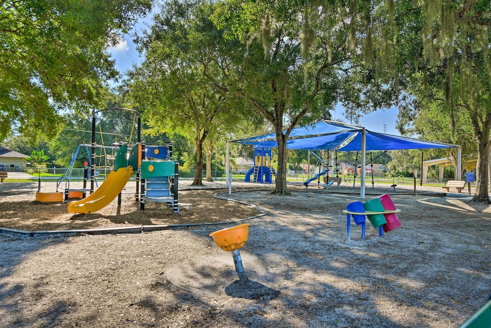 Sarasota Getaway w/ Private Pool & Backyard Oasis!