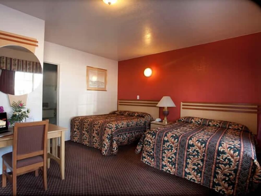 Palace Inn Oxnard