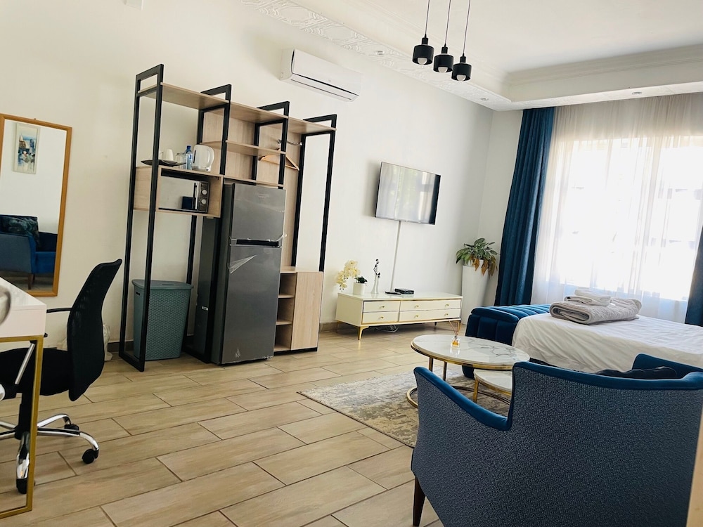 Henry George Guesthouse