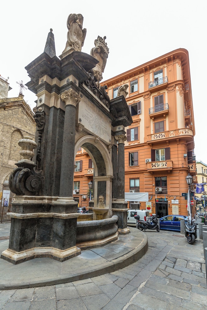 Golden Terrace at Historical Center
