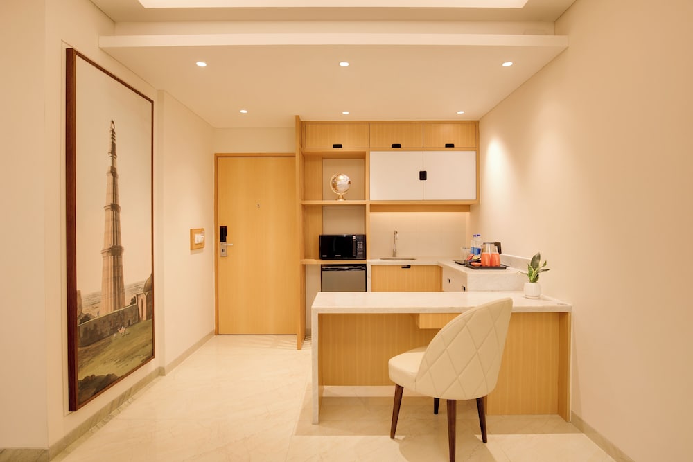 Lemon Tree Suites Gurugram