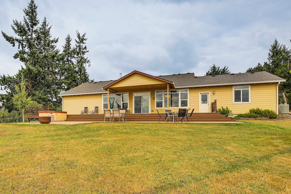 Springfield /eugene Countryside Home w/ Mtn Views!