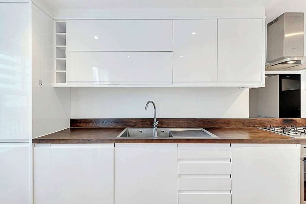 Chiswick Charm: 1 Bed Gem
