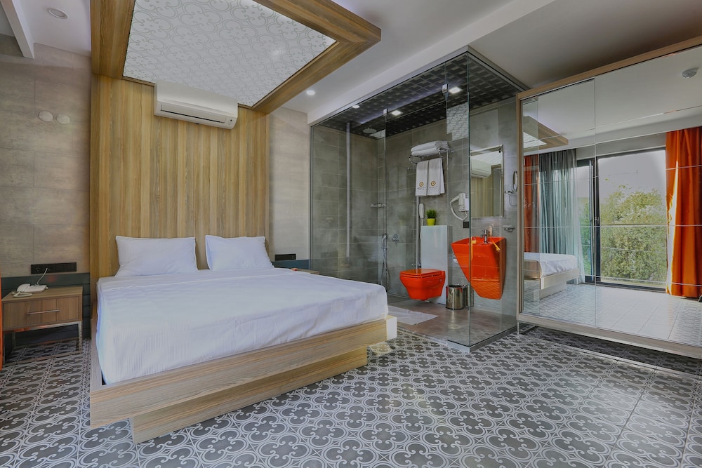 Erdem City Hotel - Image 10