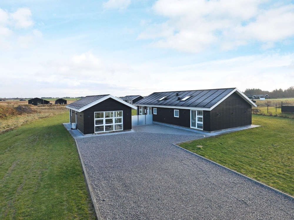 10 Person Holiday Home in Lokken view 2