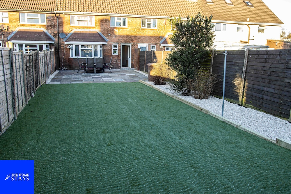 Walsall Vacations - 2ndhomestays -walsall- Charming 3-bedroom House - Property Image 13