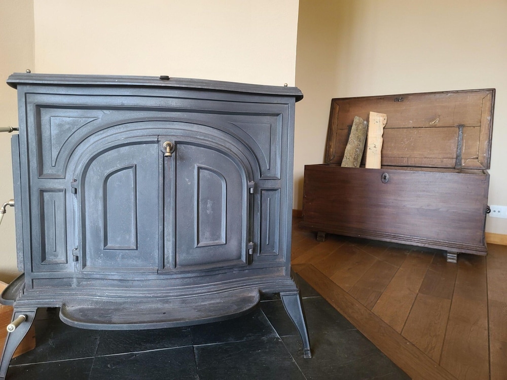 Accommodation in the Forges of Orval