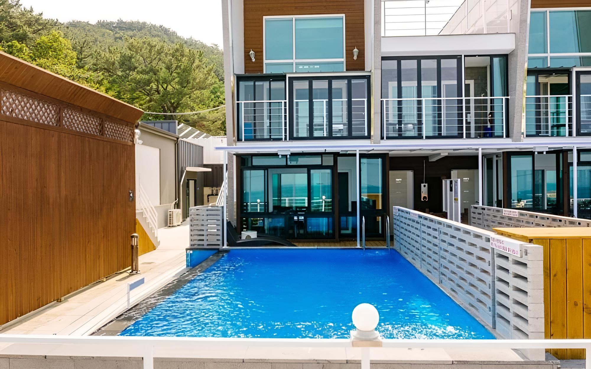 Pohang Cheonnyeonbawi Pension view 5