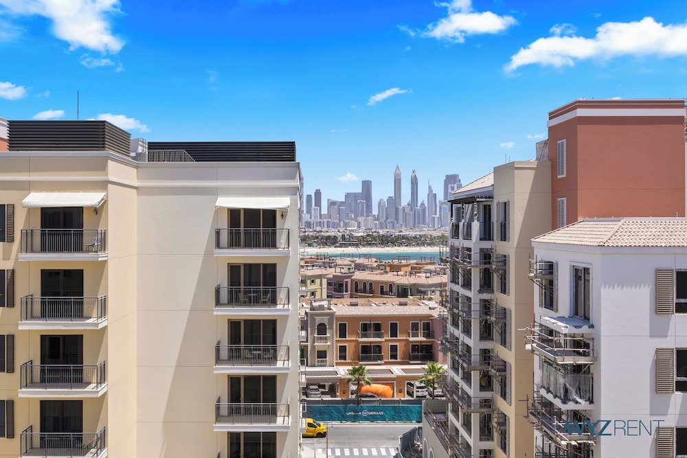 Bayfront 1BR in La Sirene 2 Seaport View