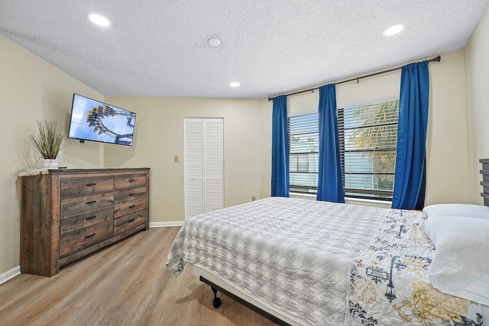 3648 Orlando Vacational Apartment 2nd floor, Lake view