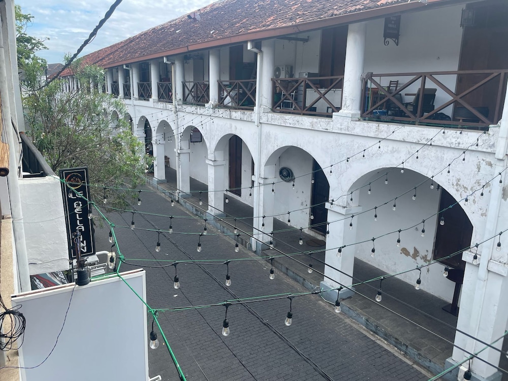 Pt De Galle