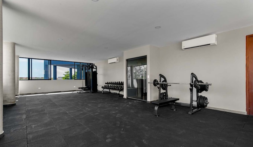 Modern 1 Bedroom Apartment With Luxury Amenities at Paramar Black by Waves