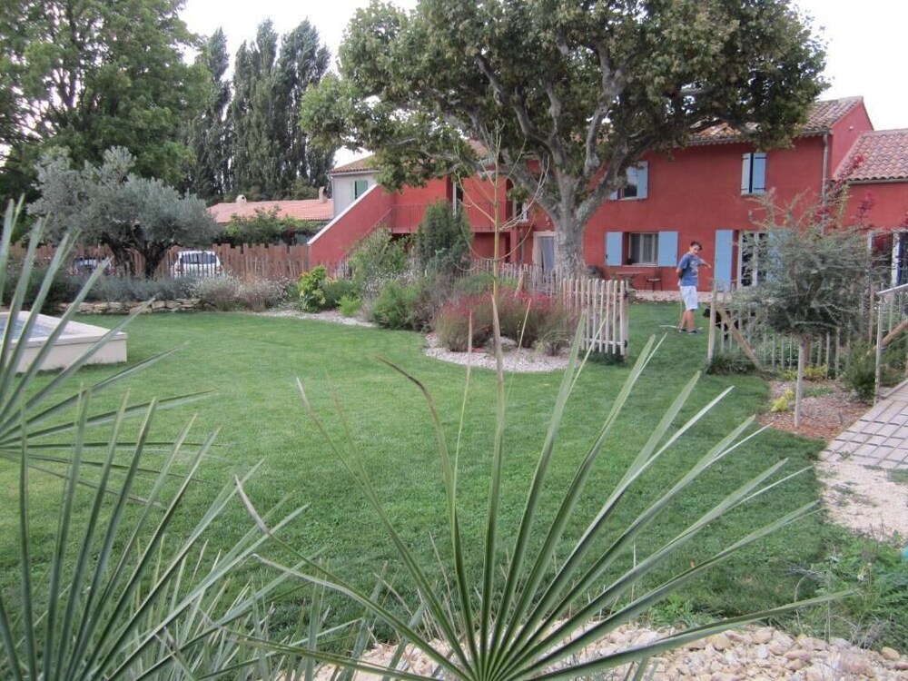 Photo 37