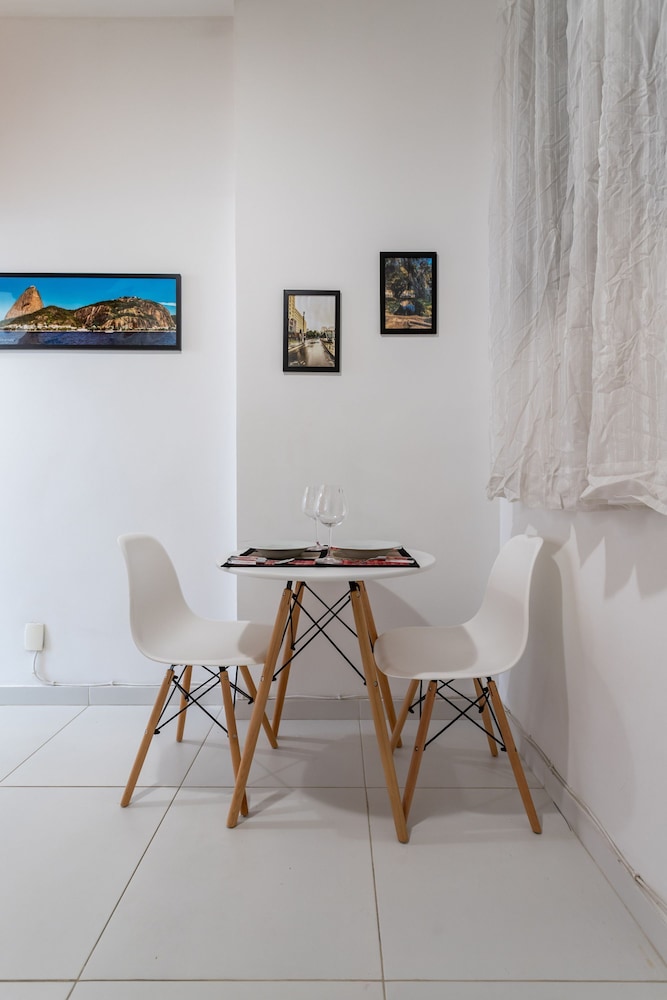 Studio in Copacabana 5 Minutes From the Beach Nsc309