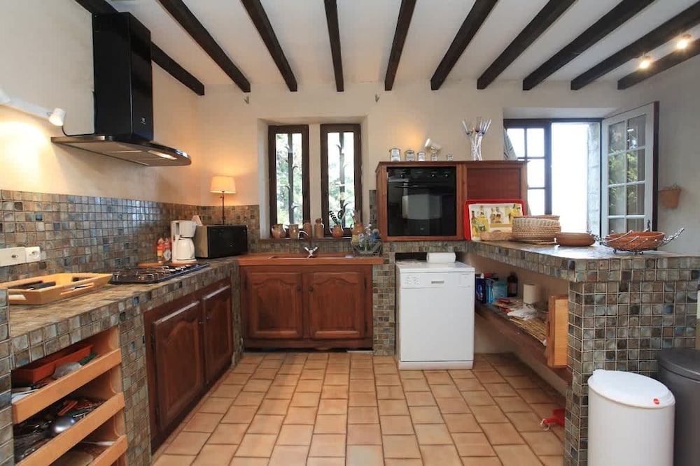 La Familiale - Proven al House With Swimming Pool and Breathtaking View of Gordes