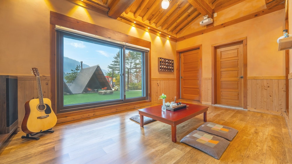 Yangpyeong Vivaco Hanok Stay