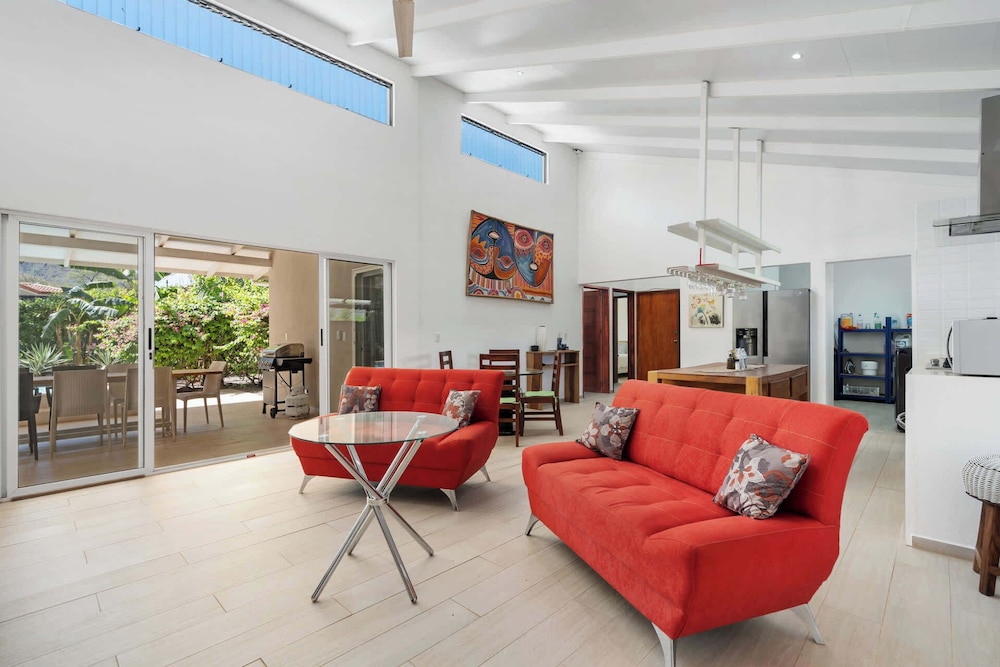 3-BD Home with Pool Near Beach