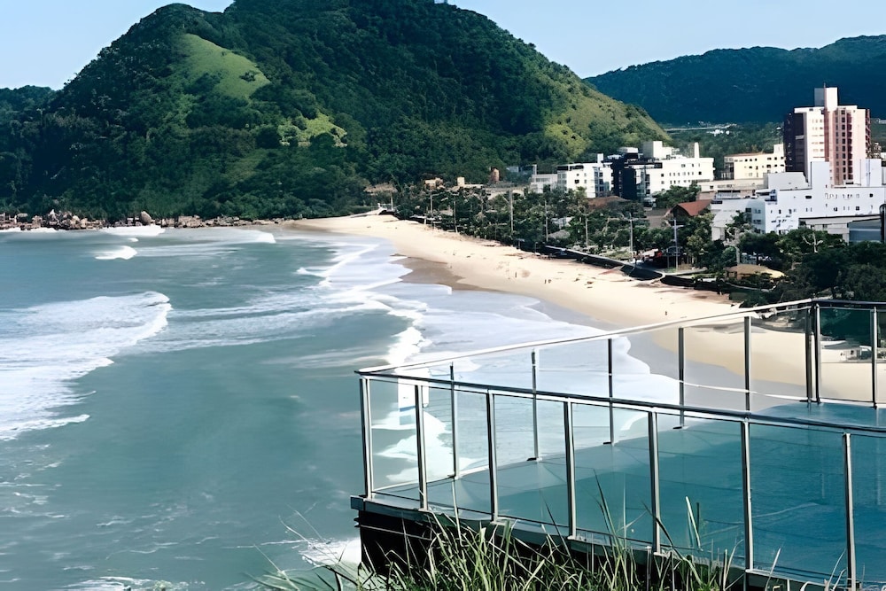 Apartamento 25C