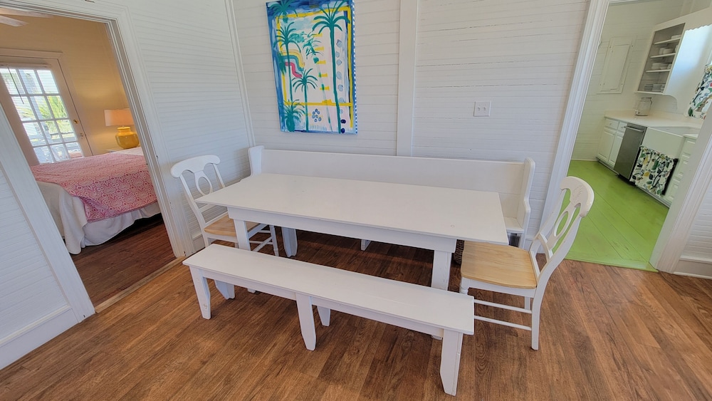 Twelve Palms Cottage by Tybee Vacation Rentals