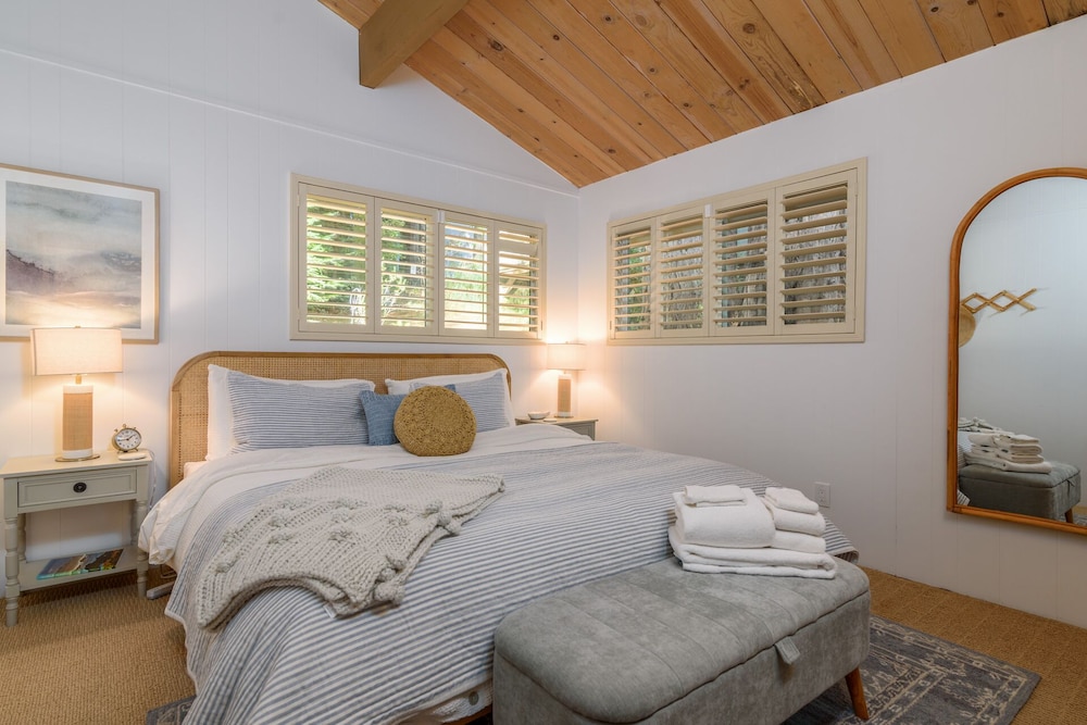 Marys Beach Bungalow view 3