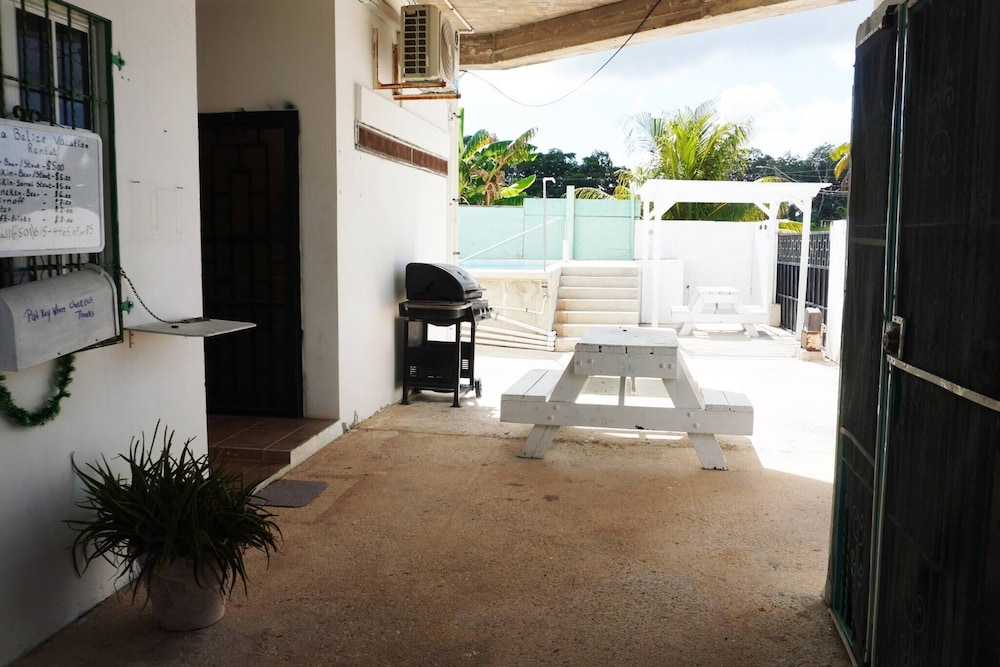 See Belize Seabreeze Sea View Studio With Balcony, Pool & Overwater Deck, 2nd FL