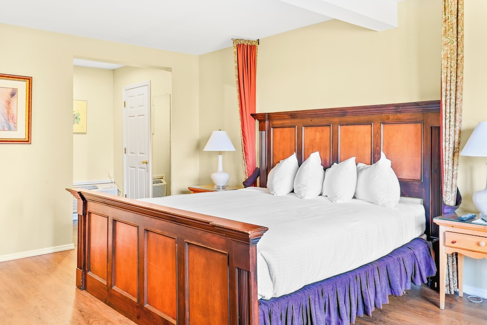 Delamater Inn