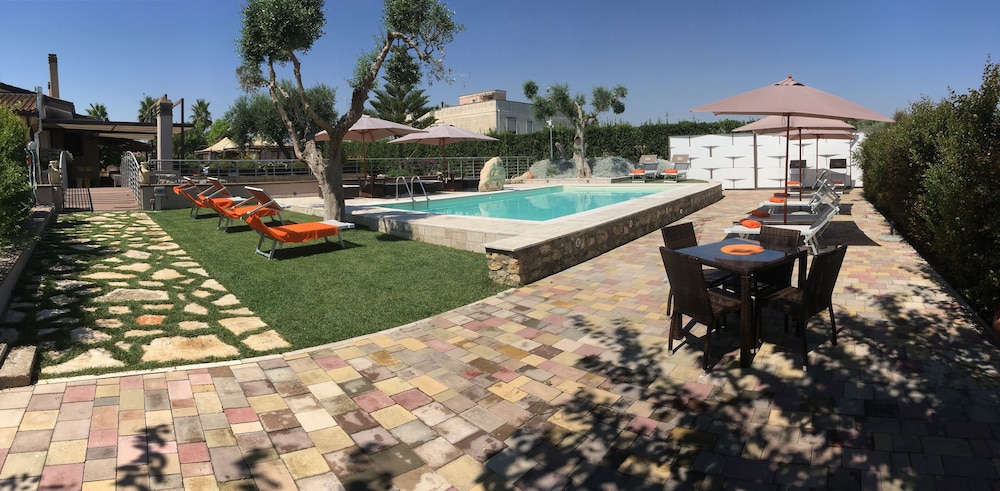 Giardini di Marzo Lecce B&B