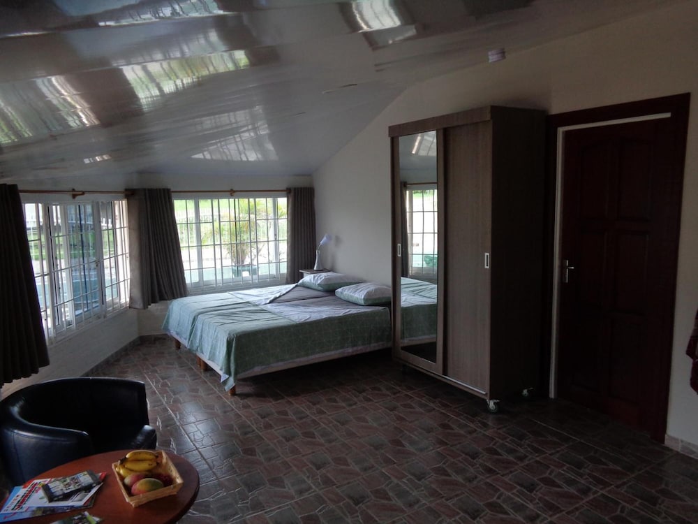 Guesthouse La Ressource view 2