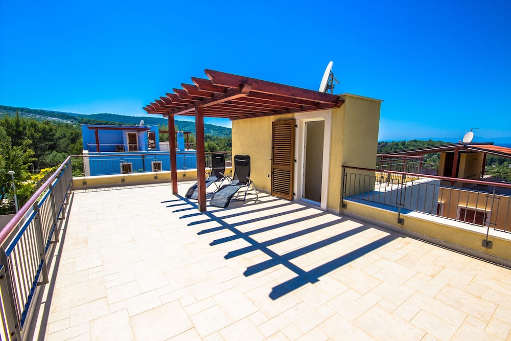 Villas Brac Hills