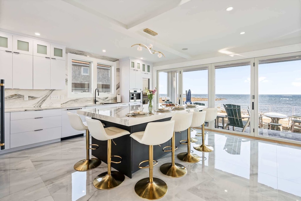 Brand New Home Ocean Views Wolf Appliances