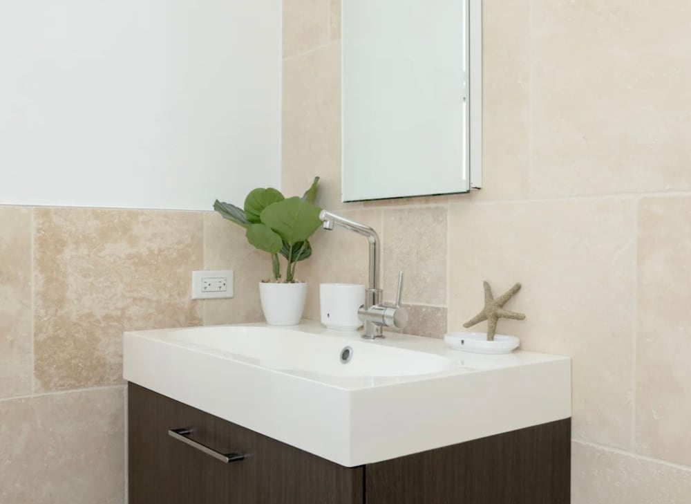 Modern Apartment St.Georges Bermuda, photo 9