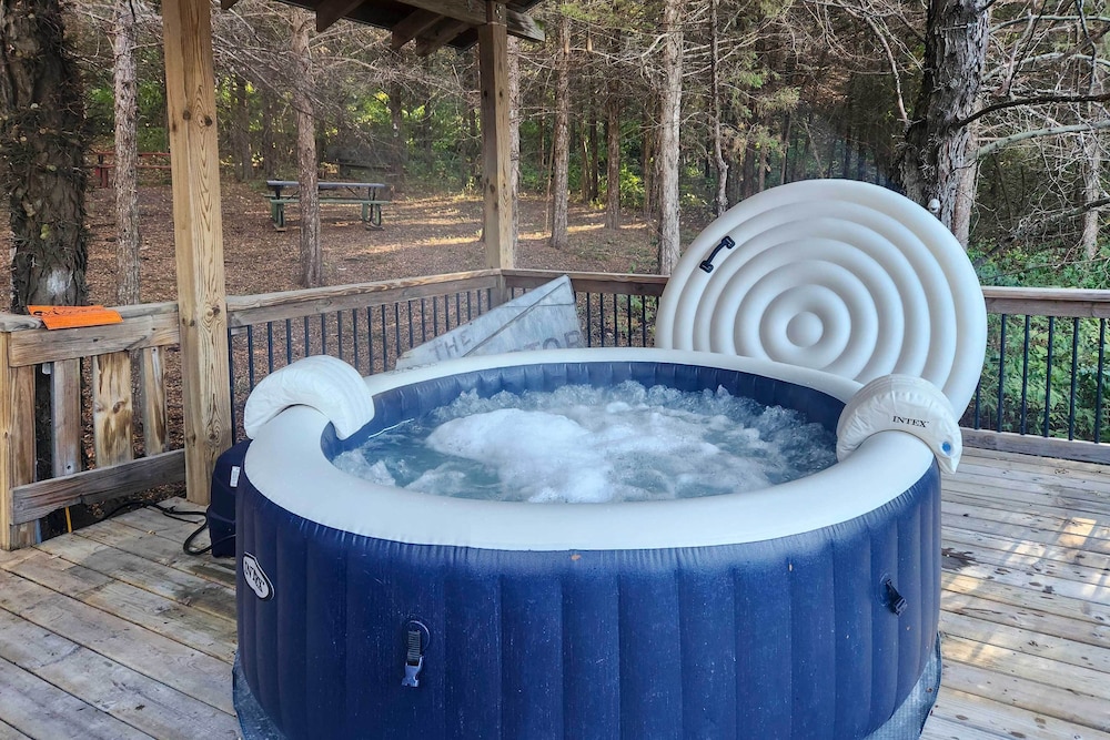 jacuzzi
