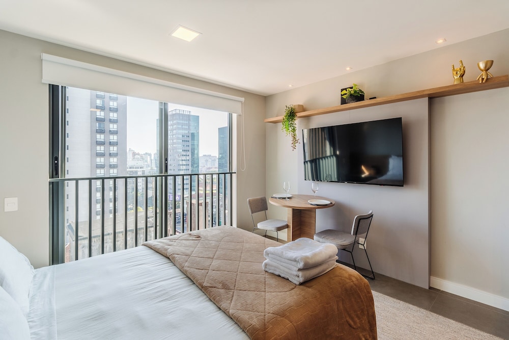 High-standard Studio in Moinhos Gos1007