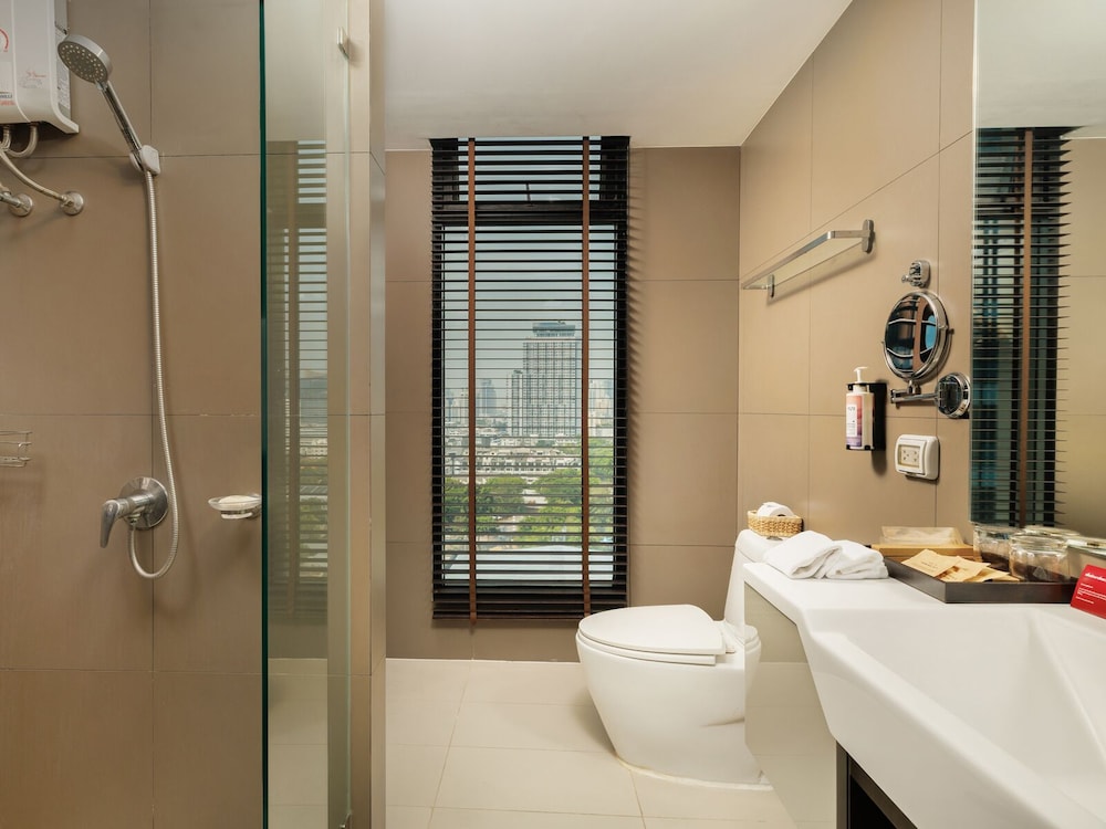 Mövenpick Residences Ekkamai Bangkok 15