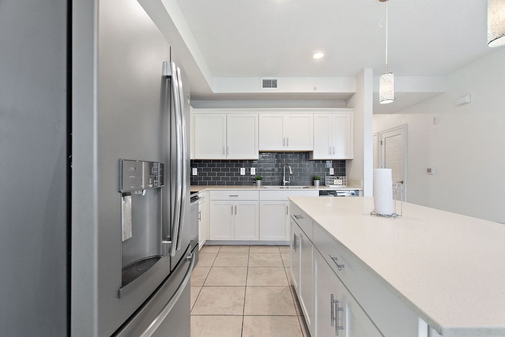 Sunset Retreat At Storey Lake Resort By Shine Villas 2 Bedroom Condo