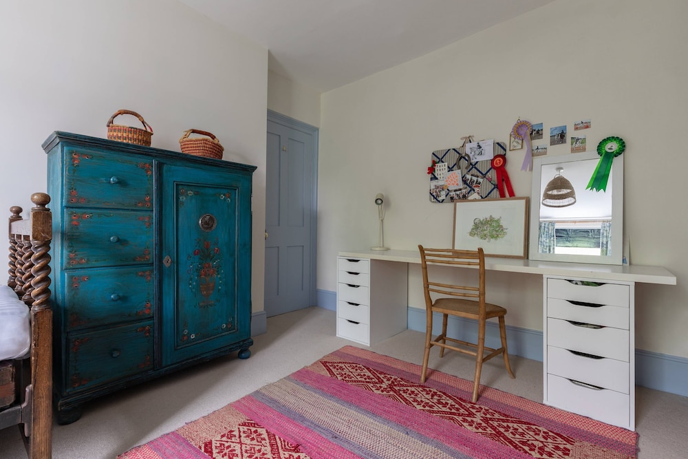 Rochester Road II by Onefinestay