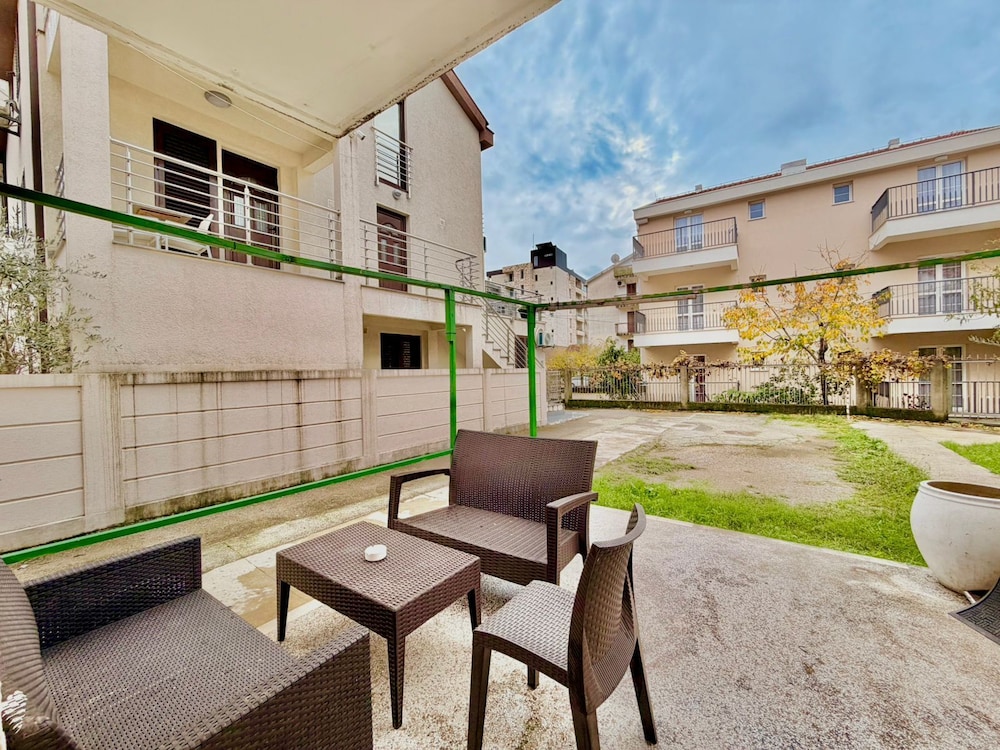 Adriatic Central 2BDR Apartment