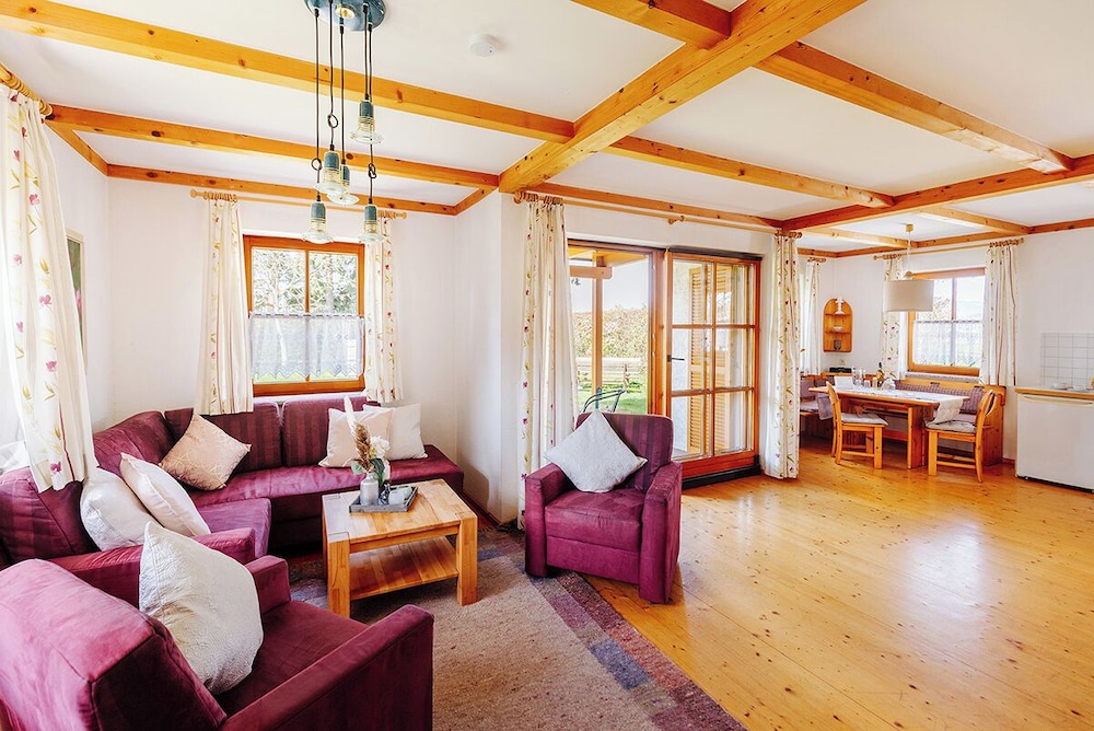 Ferienhaus Nora