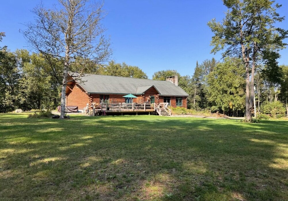 Charming Home near Memphis Airport - Free Parking by RedAwning view 4