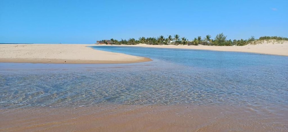 Sunset Villa - Luxury Beachfront Villa with Private Pool by Karula Sand Villas