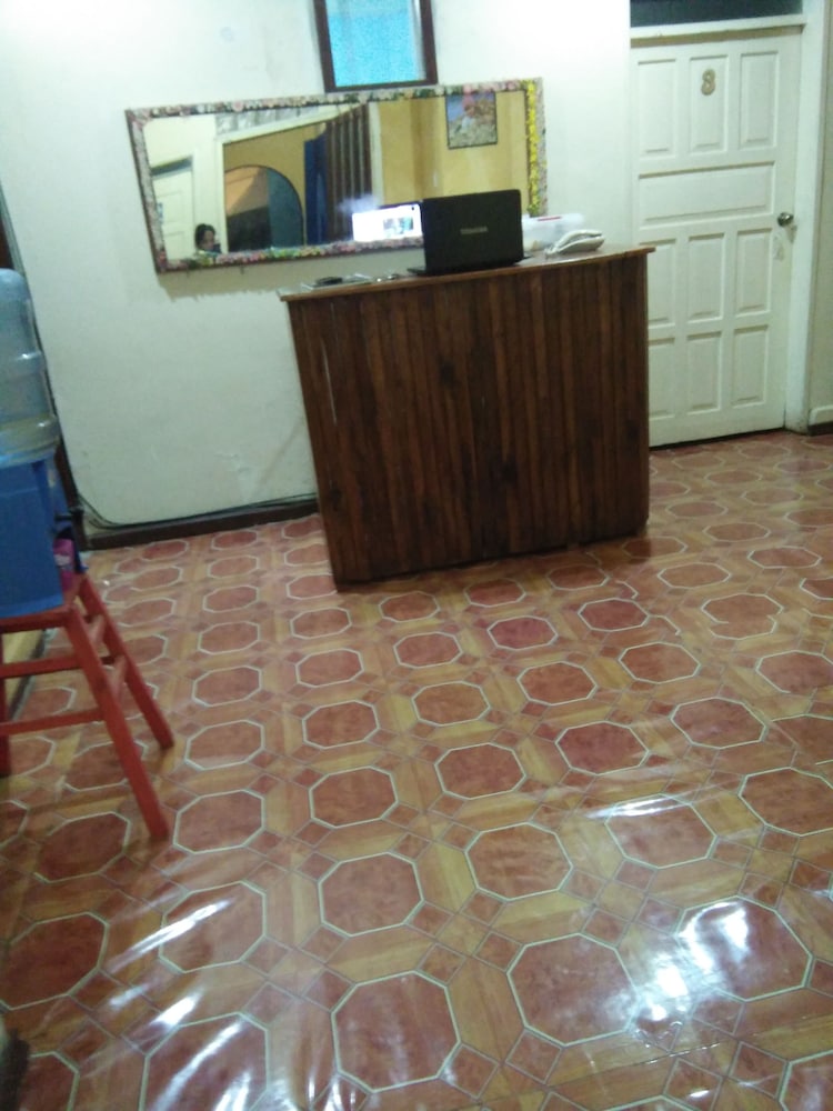 Krishna Hostal - Hostel