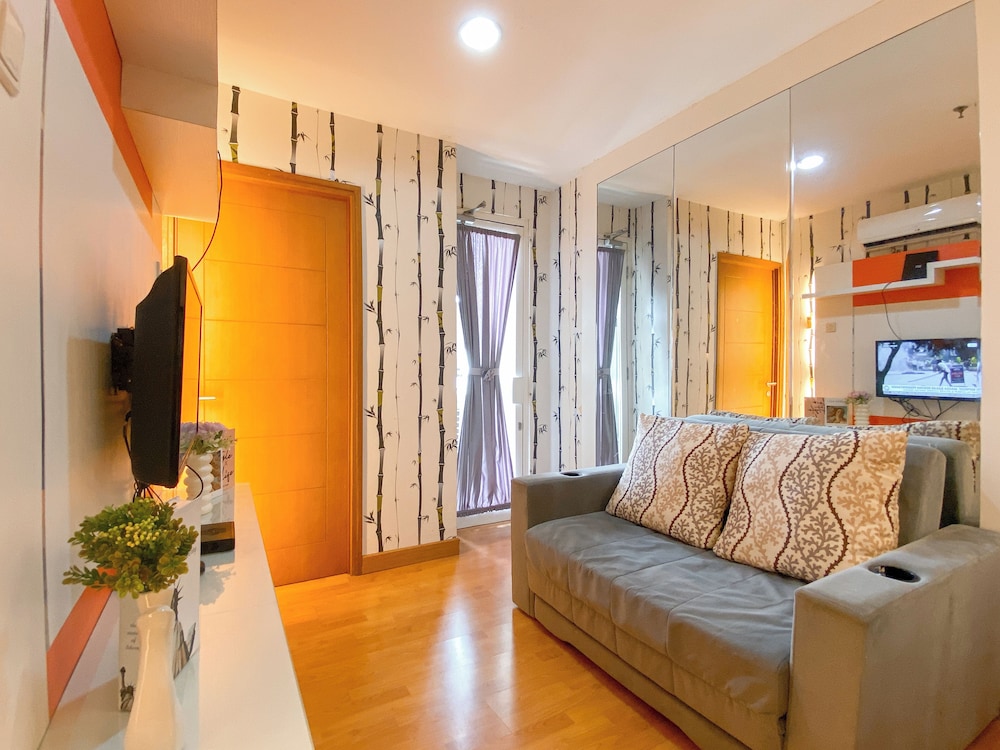 2Br Near Mall At Cinere Bellevue Suites Apartment