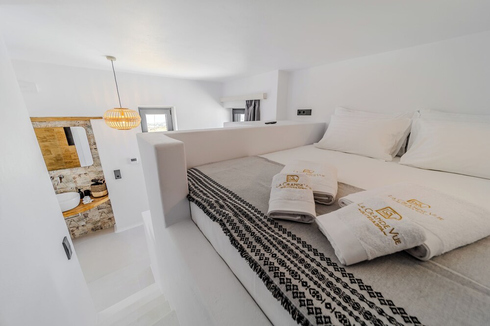 La Grande Vue Private Villas