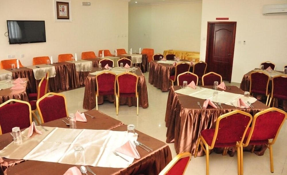 Hemas Hotel and Apartment