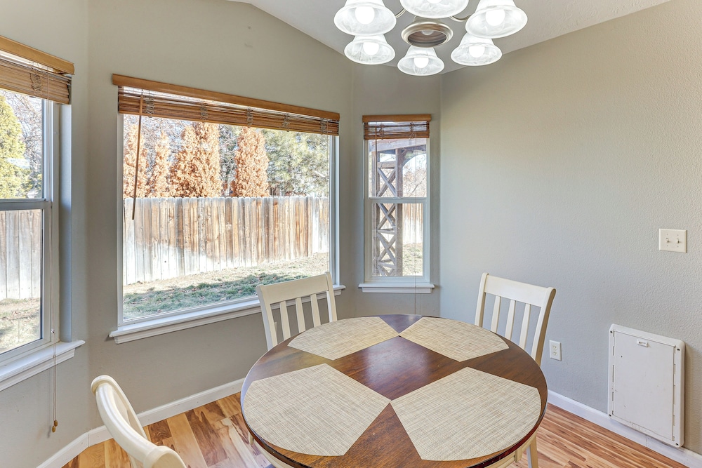1 Mi to Boise Towne Square: Home w/ Patio!